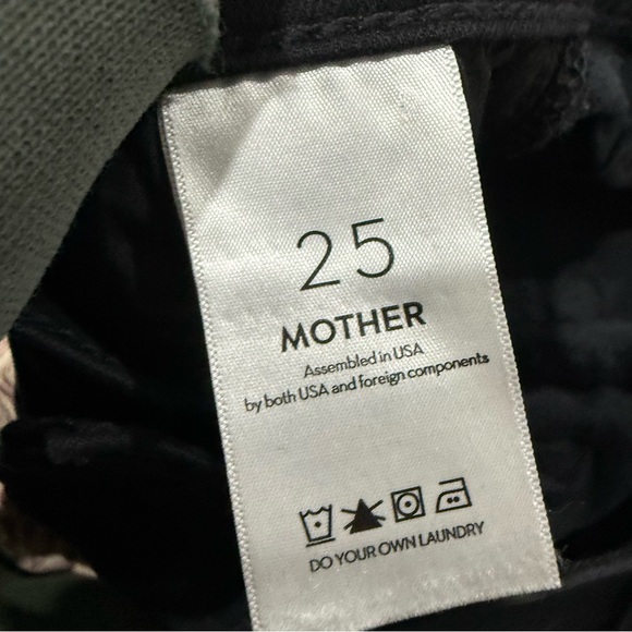 Mother Jeans The Hustler Ankle Fray in Not Guilty - Picture 8 of 9